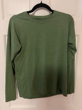Patagonia Green Crewneck Tee